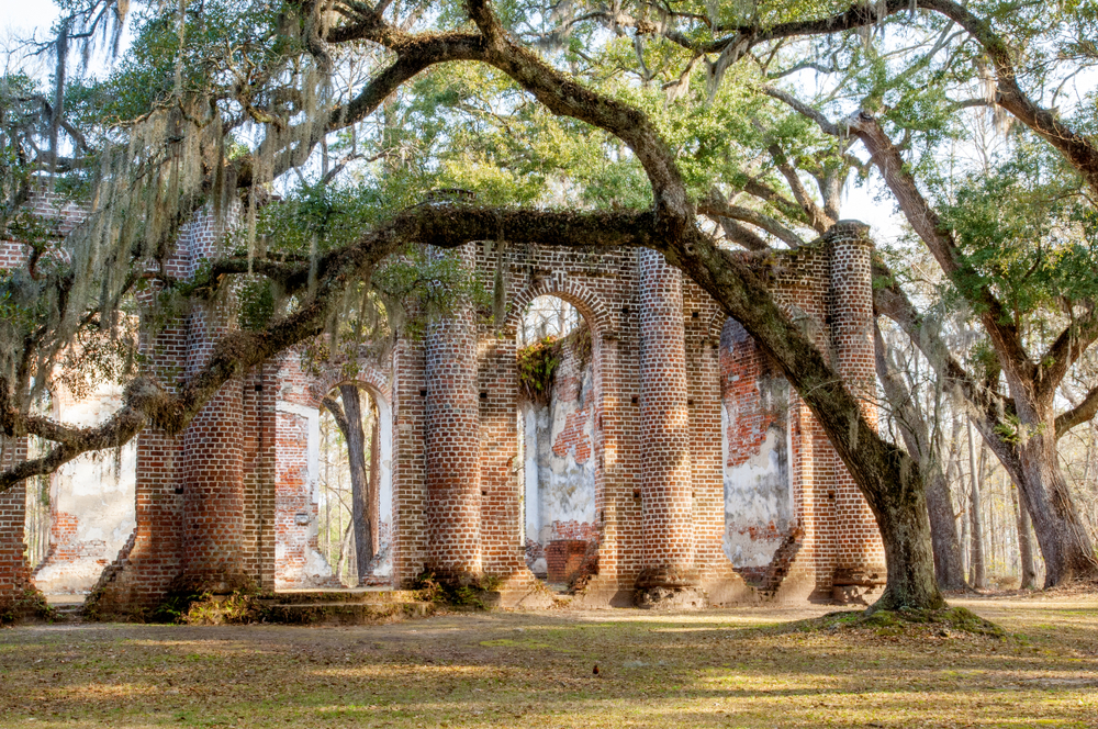 Things to do in Beaufort SC, photo of the ruins of an old church